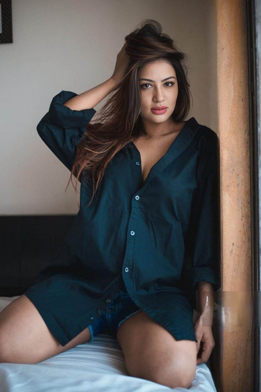 Big boobs Escort Mumbai